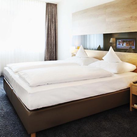Brackweder Hof Hotel Bielefeld Buitenkant foto