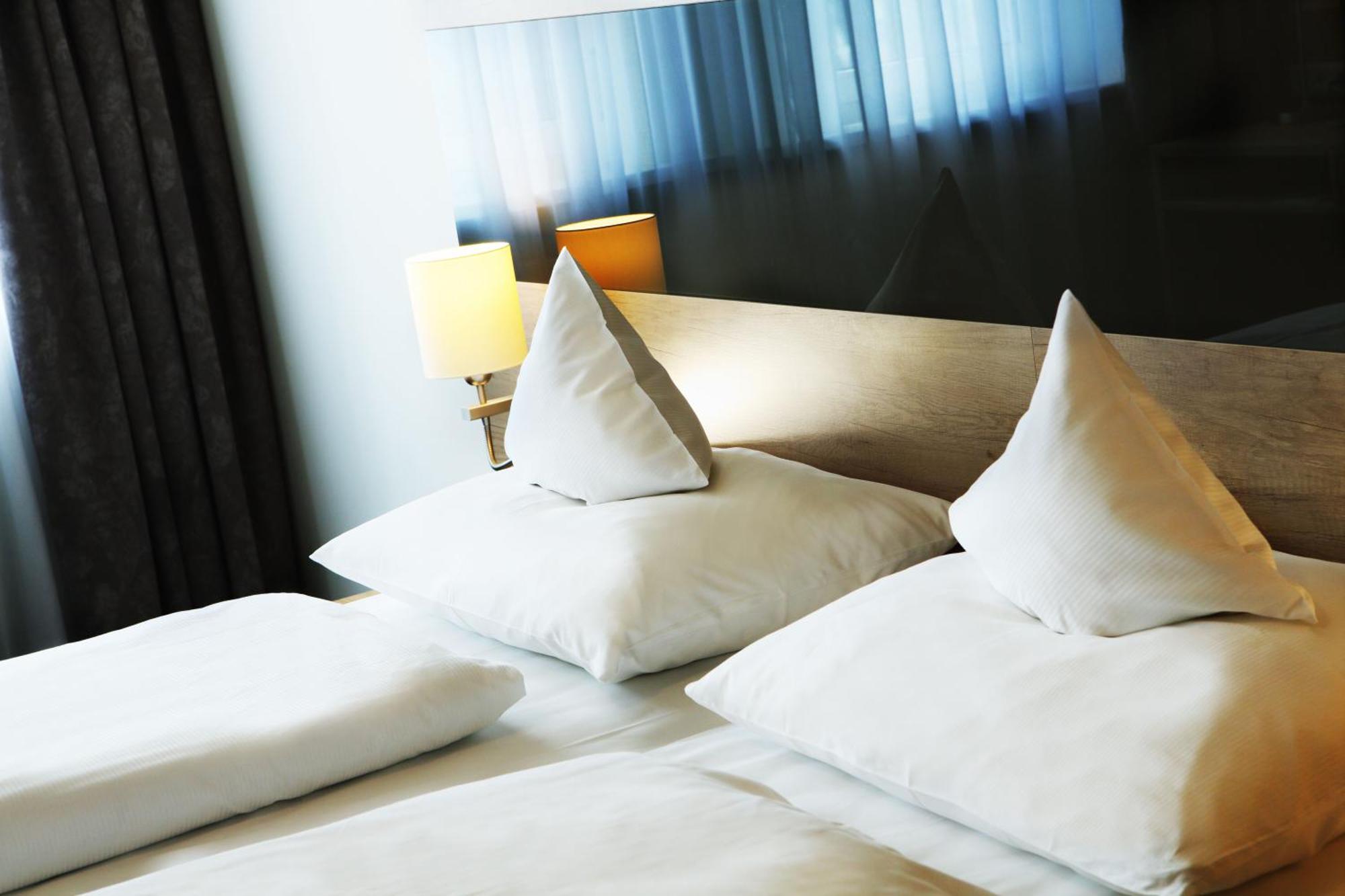 Brackweder Hof Hotel Bielefeld Buitenkant foto